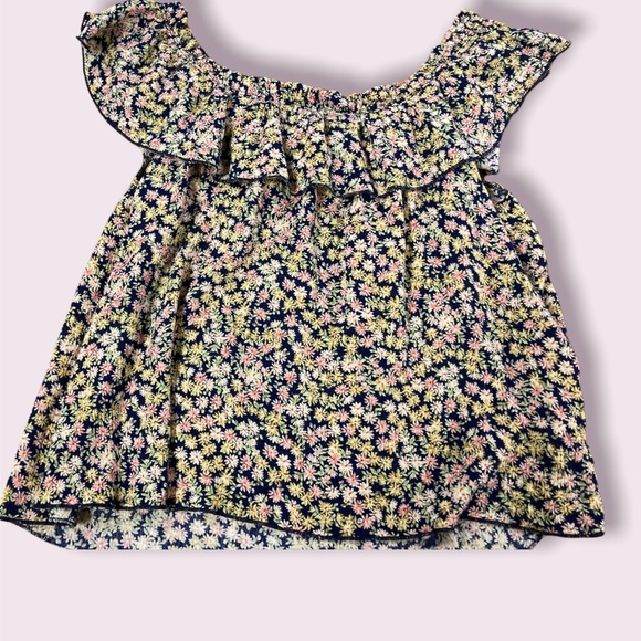 Floral crop top by Miley and Molly - Picture 1 of 1